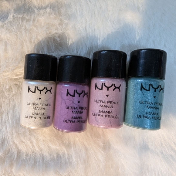 NYX Ultra Pearl Mania Eyeshadow Set - Cream, Purple, Pink, Blue - Picture 1 of 1